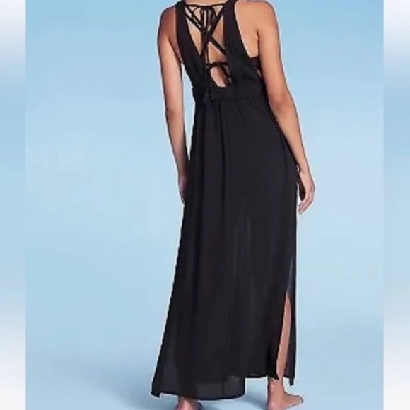 Black Plunge Cover-Up Maxi Dress - Picture 3 of 6